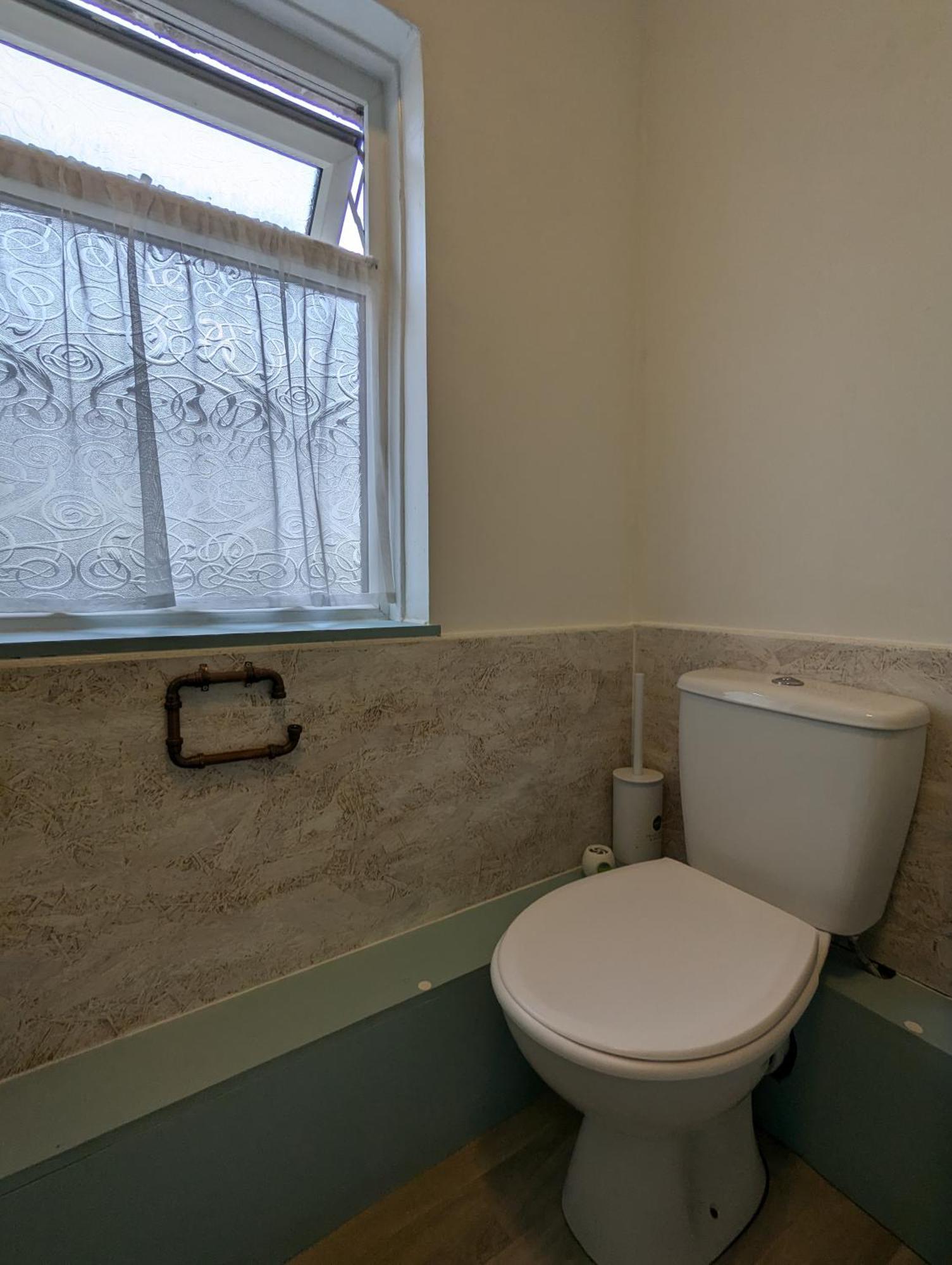 R3 - Cozy Small Double - City & Beach Access, Wifi, Free Parking - Self Catering Swansea Exteriör bild